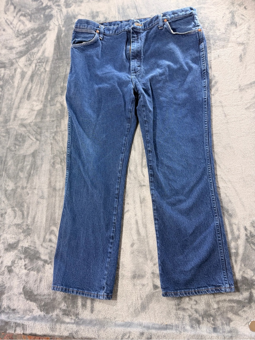 Wrangler Men's Straight Leg Dark Blue Jeans